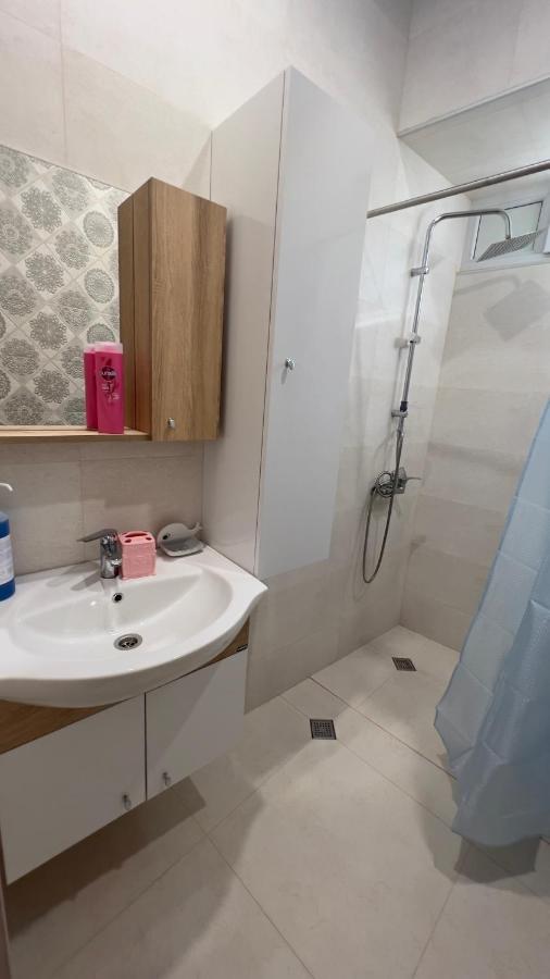 Guest House Beautiful Avlabar Tbilisi ภายนอก รูปภาพ
